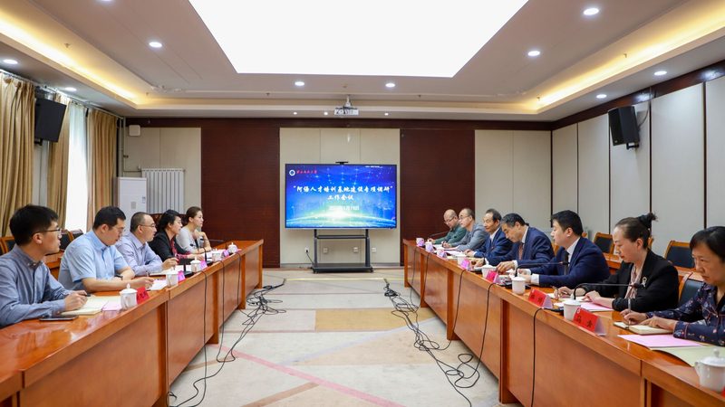 叉车证与挖掘机证：含金量对比解析