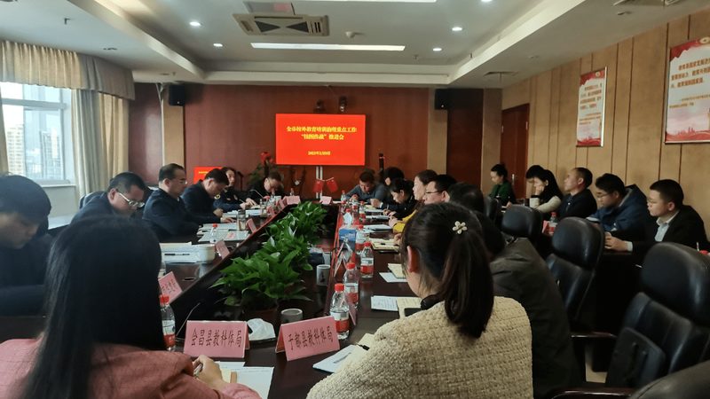 此外，以下因素也会影响电工的就业前景：