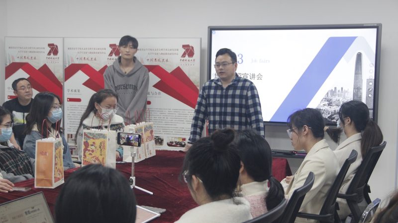 网络课程和线下课程怎么选